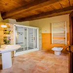 Relaxing Retreat In Le Marche Monte San Martino