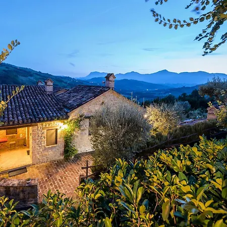 Relaxing Retreat In Le Marche * Monte San Martino