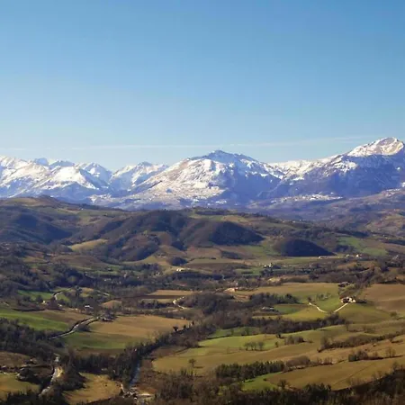 Relaxing Retreat In Le Marche Monte San Martino