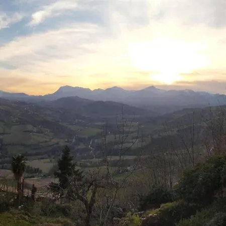 Relaxing Retreat In Le Marche Appartamento *
